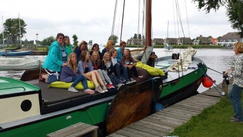 Boot 990033 &bull; Zeilschip (incl. schipper) Heeg &bull; skutsje De Vier Gebroeders