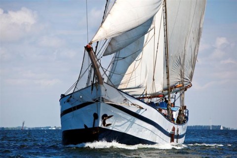 Schip 990016  Topzeilschoener Kampen  Vliegende hollander