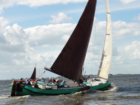 Schip 990034  skutsje Heeg  Het Zwarte Schaap