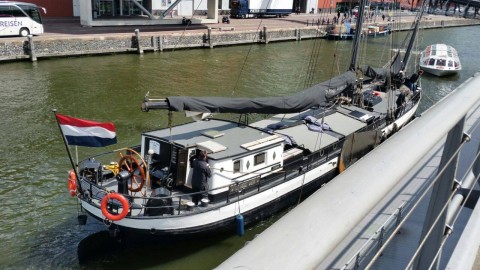 Schip 990054  Klipper Muiden  De Hoge Wier