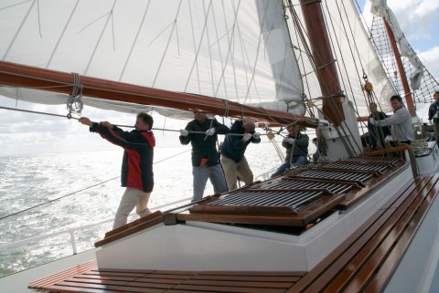 Schip 990055 � Zee tjalk Hoorn � De Toekomst 
