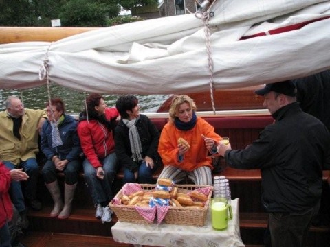 Schip 990072 � open kajuit skutsje Heeg � Nieuwe Liefde