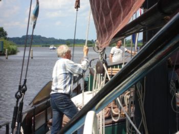 Schip 990082 � kaastjalk offingawier � courier