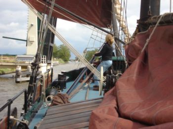 Schip 990082 � kaastjalk offingawier � courier